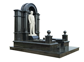 Памятники со скульптурой