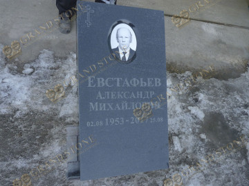 2 чернобелое фото на керамике 13х18 (Россия) бюджетный вариант для памятников небольшого размера