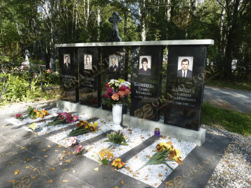 7 фотографии для семейного захоронения