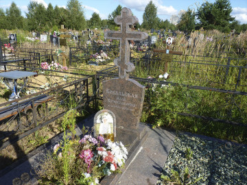 5 фото на керамике в гранитной рамке